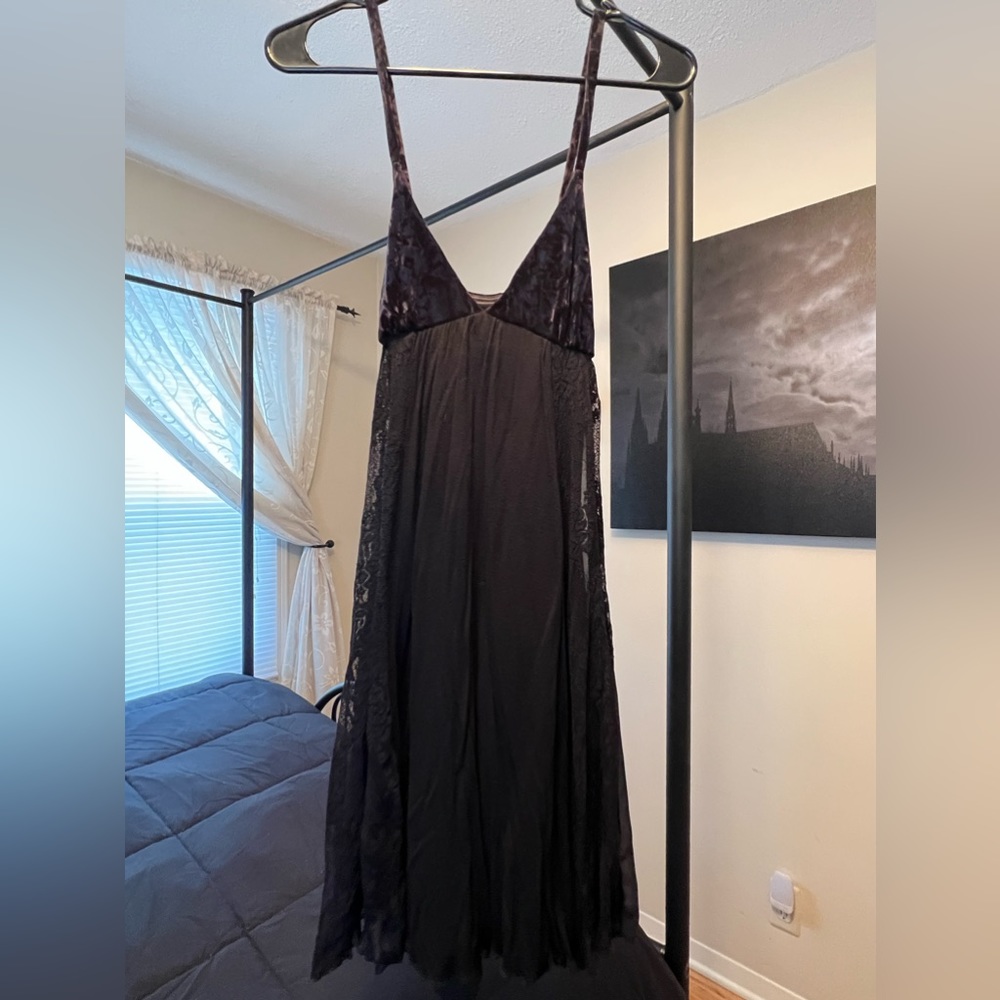 Velvet and lace flowy strappy dress.